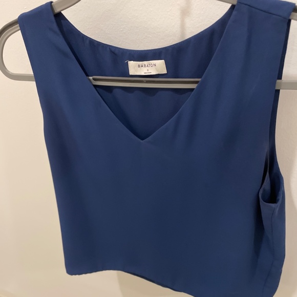 Aritzia |  Blue | Babaton Top | Not quite a crop | S - Picture 3 of 3